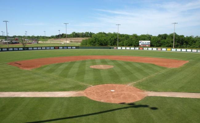 Hounds Baseball Wins Opening Series