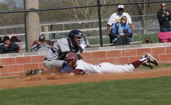 Hounds Split Season Series with Highland