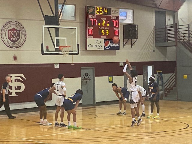 Hounds top Scotties