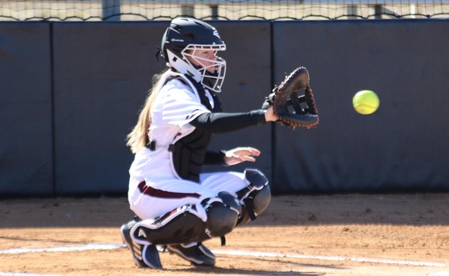Greyhounds lose to Southeastern Community College